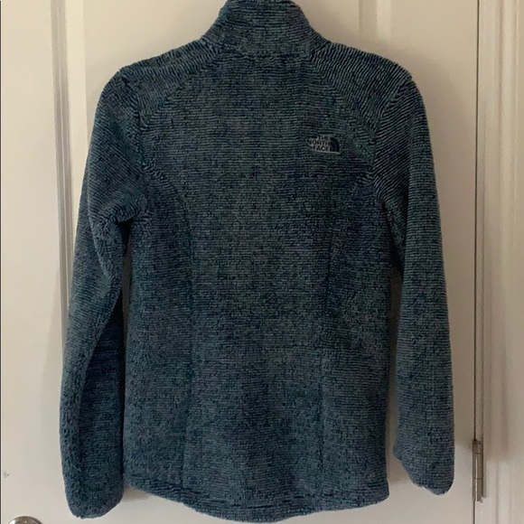 North Face zip up fleece - Picture 4 of 4